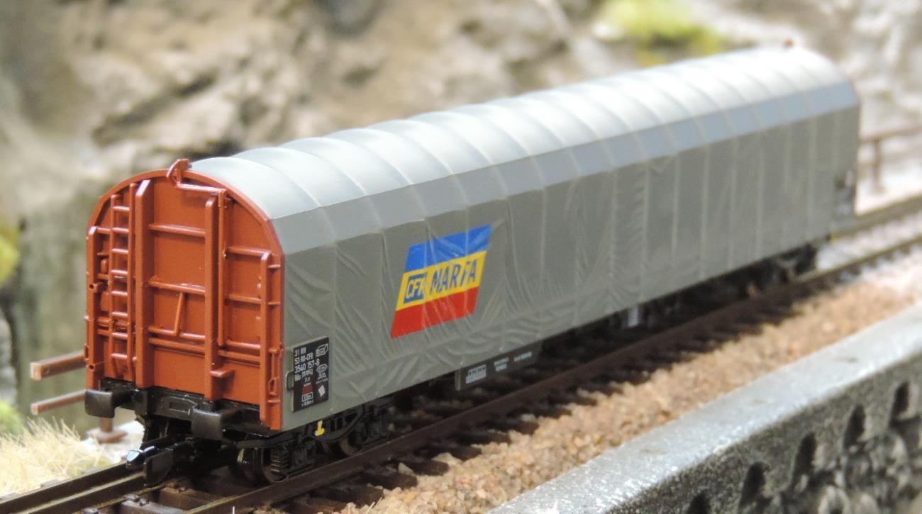 Tillig 15752 Schiebeplanenwagen Rils der CFR Marfa