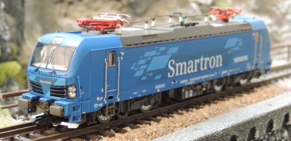 Tillig 502291 Elektrolokomotive 6192 001-6  "Smartron"  der Siemens AG