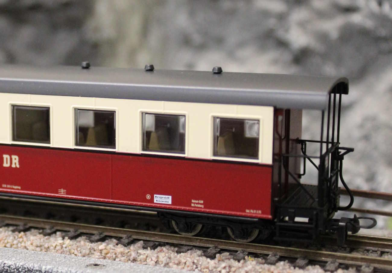Tillig 13984 Personenwagen KB4ip der DR
