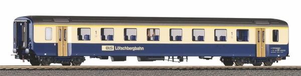 Piko  96087 Einheitswagens als 1. Klasse Wagen im Design "Lötschbergbahn" der BLS