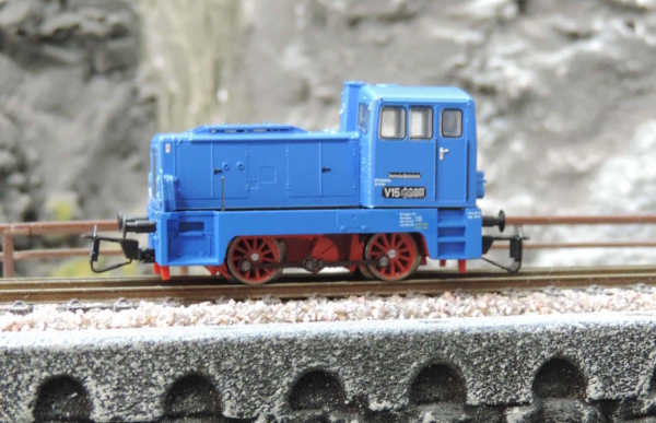 Piko  47308 Diesellokomotive V 15 blau DR