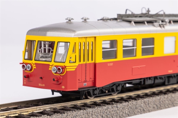 Piko  52796 Dieseltriebwagen. Rh 554 SNCB