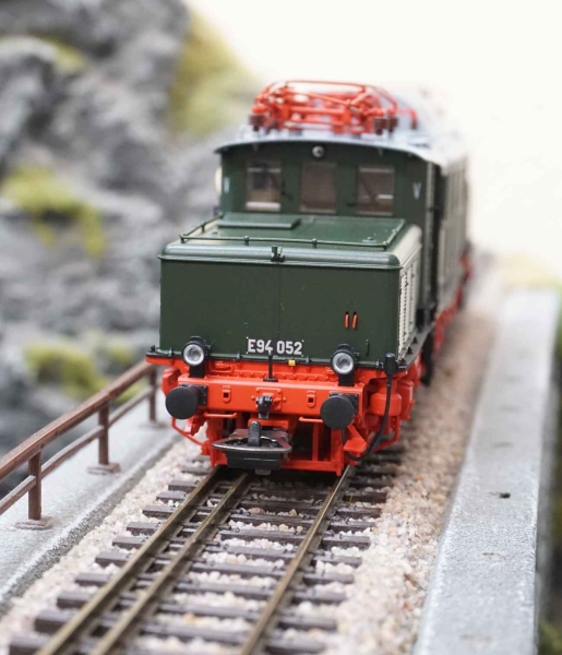 Piko  51474 Elektrolokomotive BR E 94 DR