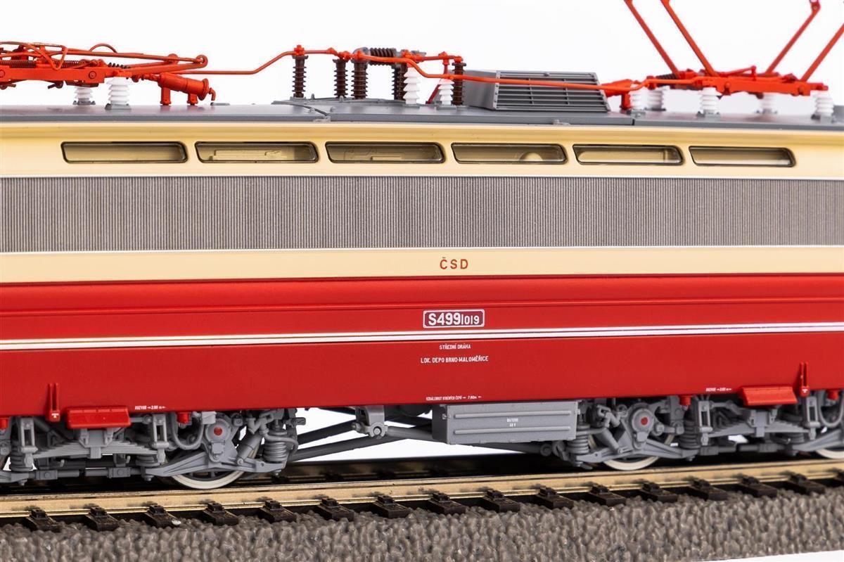 Piko  51390 Elektrolokomotive BR 240 CSD - Sound Version