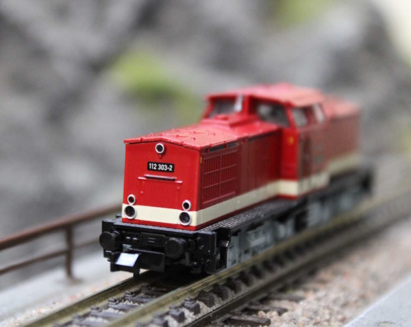 Fleischmann 721086 Diesellokomotive BR 112 DR Sound-Version
