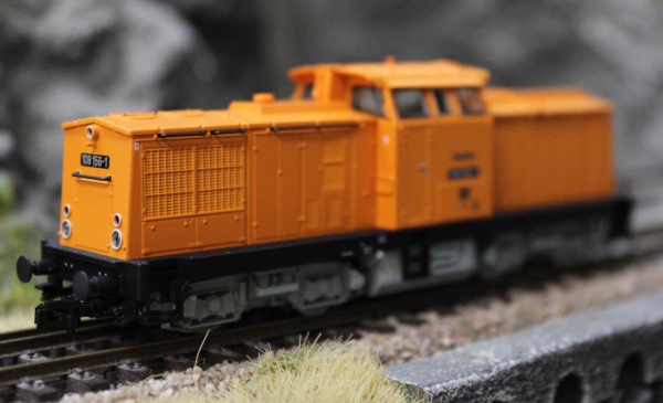 Roco 36336 Diesellokomotive BR 108 DR