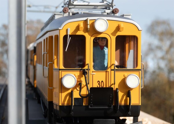 LGB 25392 Triebwagen ABe 4/4 RhB