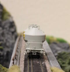Brawa 50573 Staubbehälterwagen Ucs 908 "Mandt Feldspat" der DB