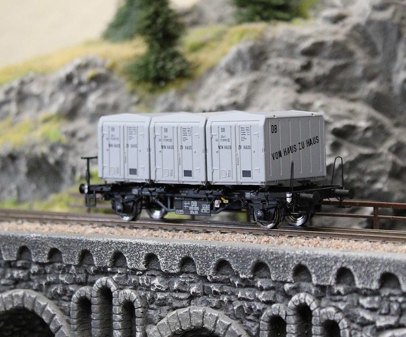 Brawa 50595 Behältertragwagen BTs 30 der DB