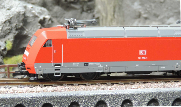 Tillig 02320 Elektrolokomotive  BR 101 032-1 DB AG