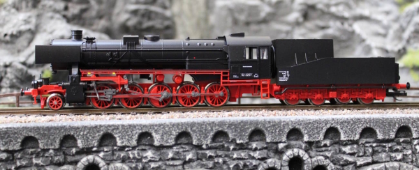 Tillig 02266 Dampflokomotive BR 52 DB