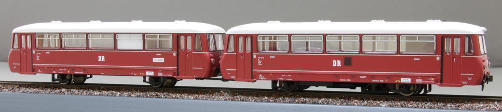 Kres 2172MD Triebwagen LVT 172 und LVS 172 DR mit Zierstreifen - DC Digital
