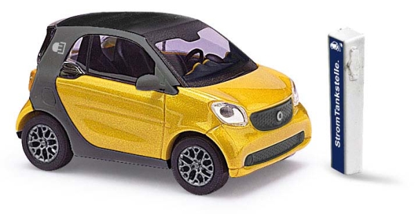 Busch 50724 Smart Fortwo Electric gold