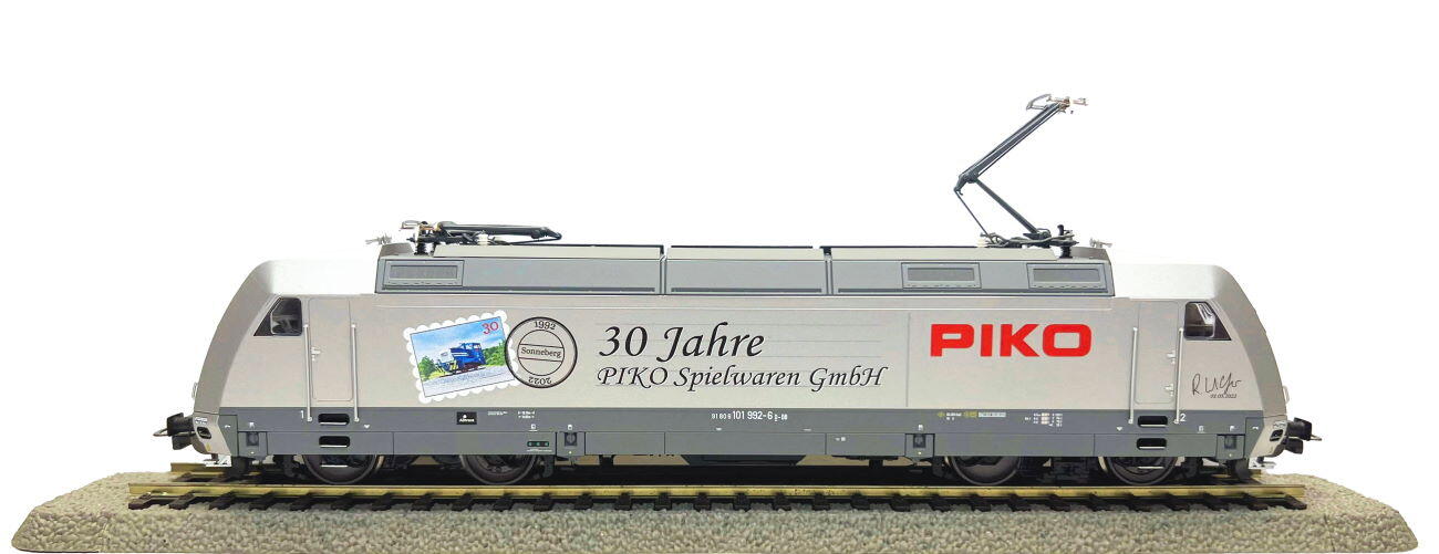 Piko 51111 Elektrolokomotive BR 101 - 30 Jahre Piko Jubiläum - Sound Version