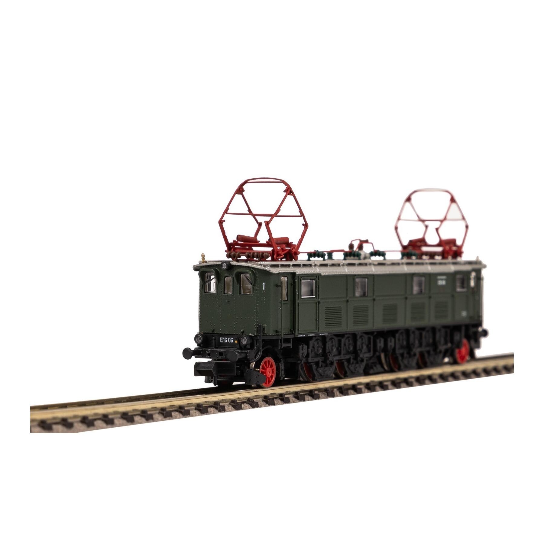 Piko 40355 N Elektrolokomotive E16 DB III