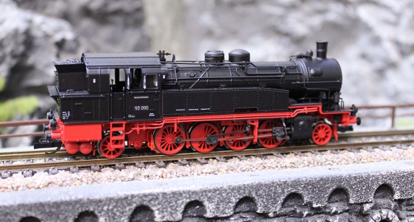 Piko 47131 Dampflokomotive BR 93.0 DR - Sound Version