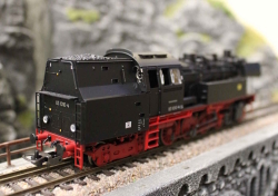 Piko 50637 Dampflokomotive BR 83.10 DR