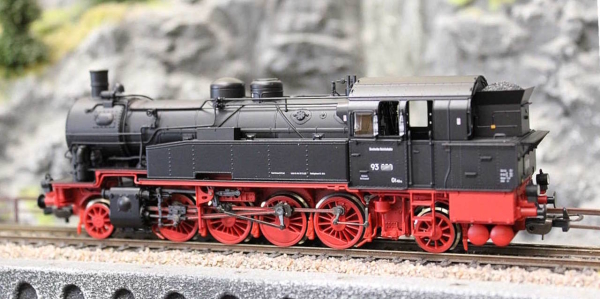 Piko 50664 Dampflokomotive BR 93 DR