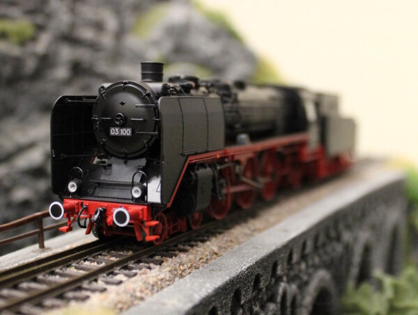 Piko 50684 Dampflokomotive BR 03 DR