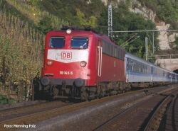 Piko 51921 Sound-Elektrolokomotive  BR 110 mit Latz DB AG...