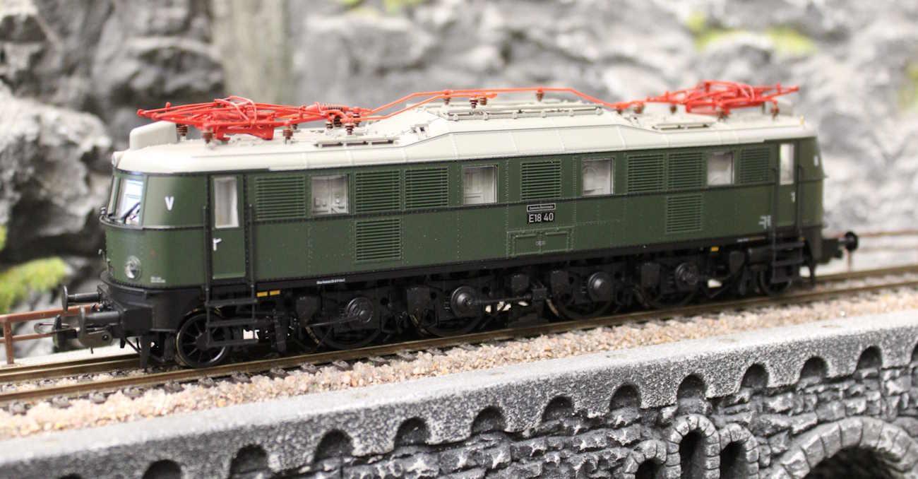 Piko 51932 Elektrolokomotive BR E 18 DR