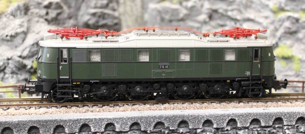 Piko 51932 Elektrolokomotive BR E 18 DR