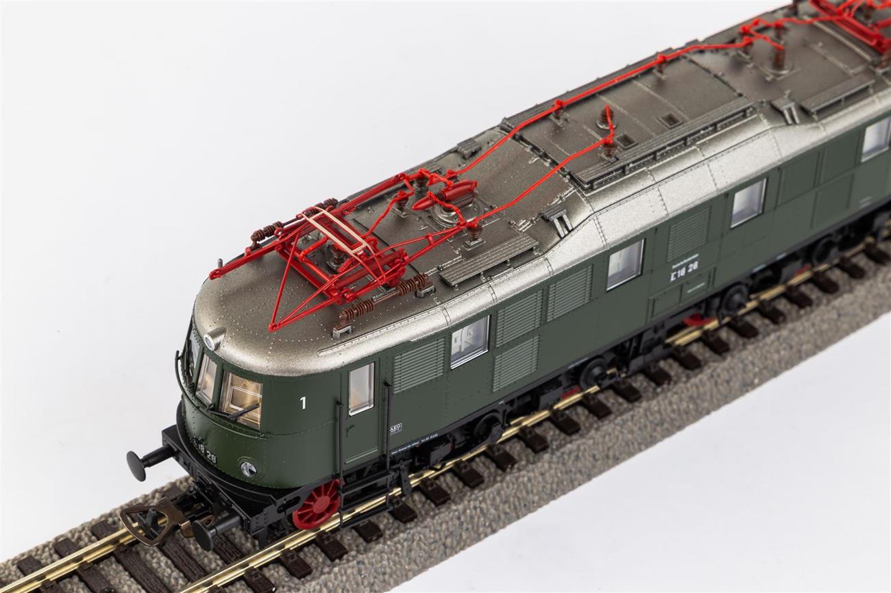 Piko 51933  Elektrolokomotive  BR E 18 DR - Sound Version