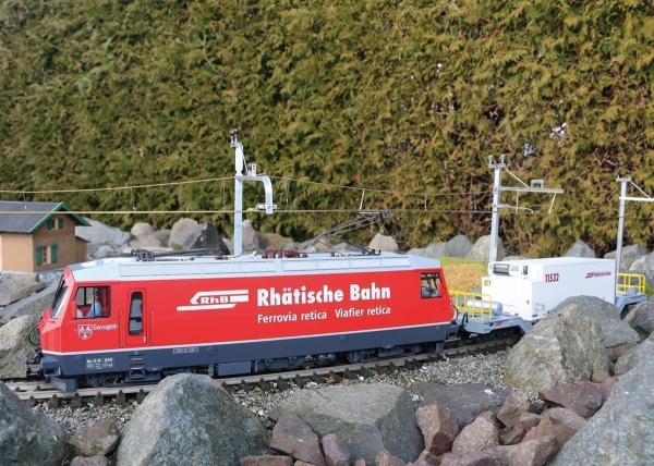 LGB 21430 Elektrolokomotive Ge 4/4 III RhB