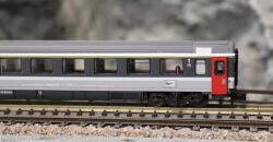 Trix 18442 EuroCity Großraumwagen Bauart Am SBB
