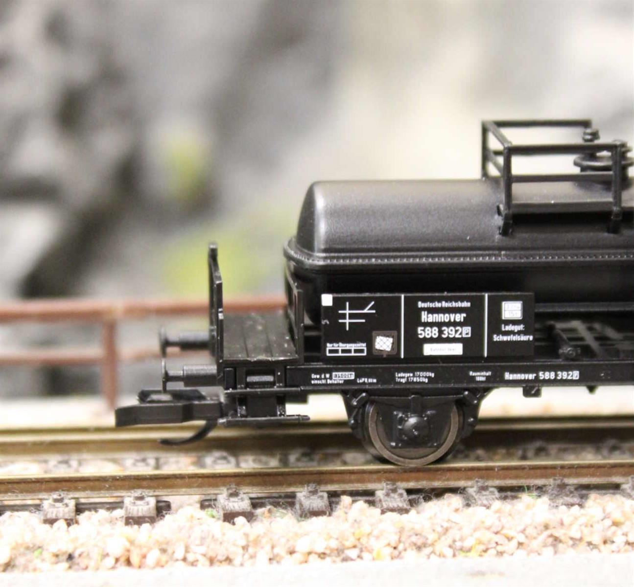 Tillig 14986 Säurekesselwagen eingestellt bei der DRG