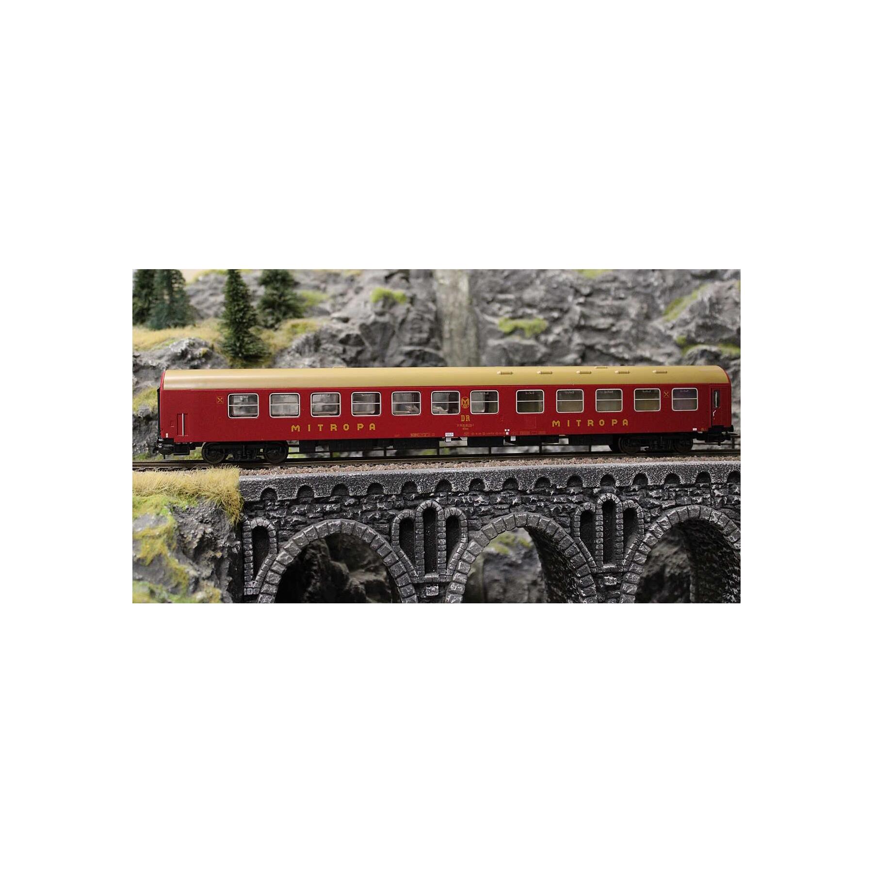 Tillig 74977 Speisewagen „MITROPA“ der DR