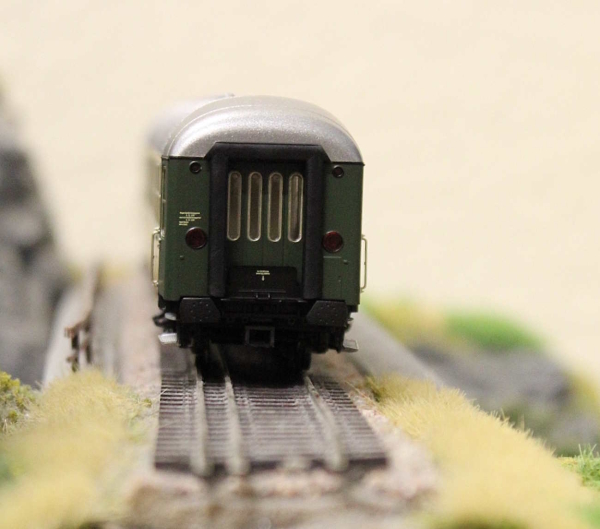 Brawa 58118 H0 Schnellzugwagen 2.Klasse B4ümg-54 DB - LED Innenbeleuchtung