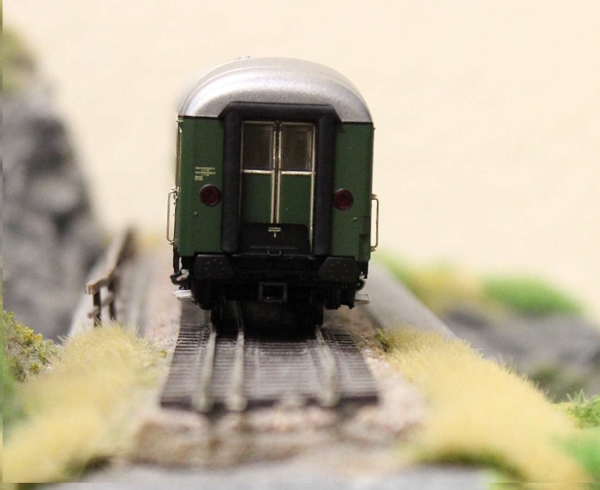 Brawa 58122 H0 Schnellzugwagen 2.Klasse B4ümg-63 DB - LED Innenbeleuchtung