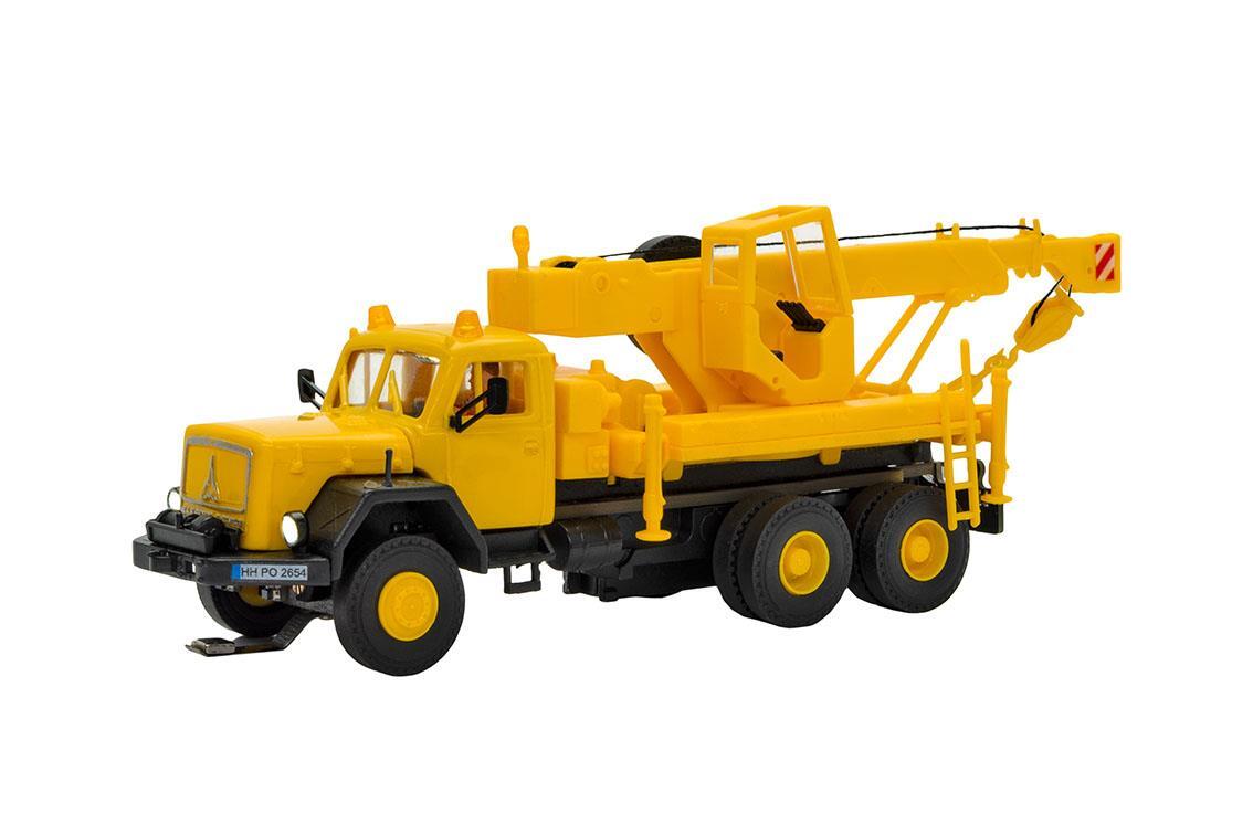 Viessmann 8021 H0 MAGIRUS DEUTZ 3-achs Bergekran mitRundumleuchten, Basis, Funktionsmodell