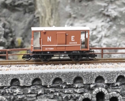 Hornby TT6011 LNER Dia.034 Toad B Brake Van, 140526