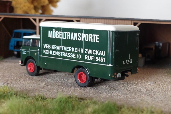 Modell Car Zenker 03-372 LIAZ Skoda 706 Möbelkoffer VEB KVK Zwickau 1:87