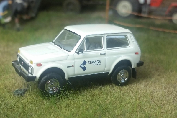 Modell Car Zenker 03-354 Lada Niva WAS 2121 IFA W50-Service 1:87