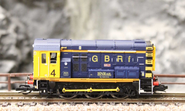 Hornby TT3003M Diesellokomotive Class 08 0-6-0 08924 GBRf