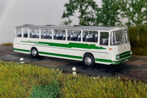 Modell Car Zenker 03-371 Fleischer S5 beige/grün Schieck Reisen