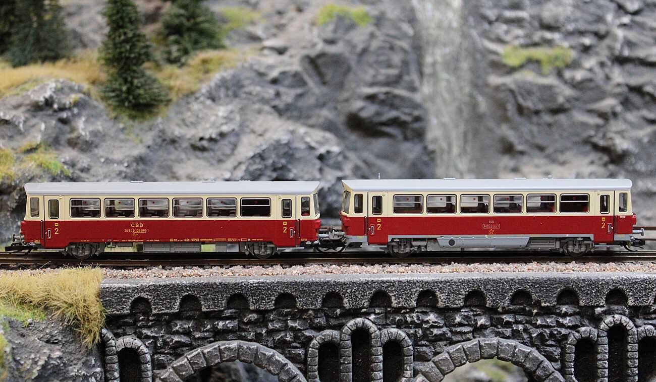 Roco 7780001 Dieseltriebwagen M 152 0059 mit Beiwagen, CSD