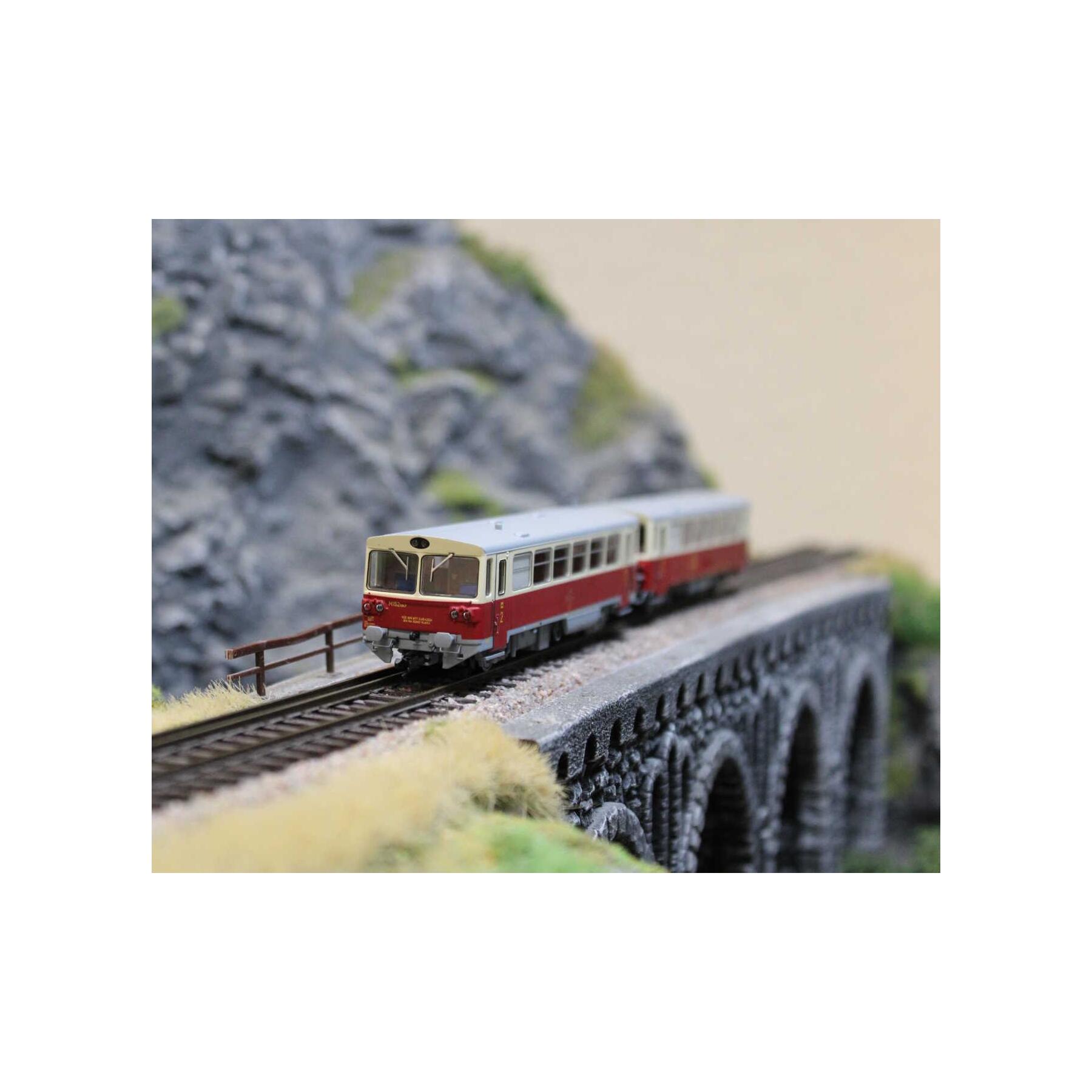 Roco 7790001 Dieseltriebwagen M 152 0059 mit Beiwagen, CSD - Sound Version