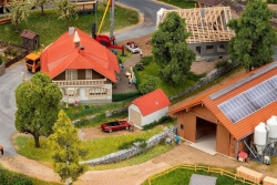 Faller 130583 Bauernhaus mit Stallung und Garage