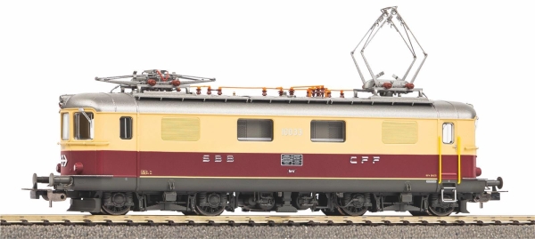 Piko 96889 Elektrolokomotive Re 4/4 I 10033 TEE