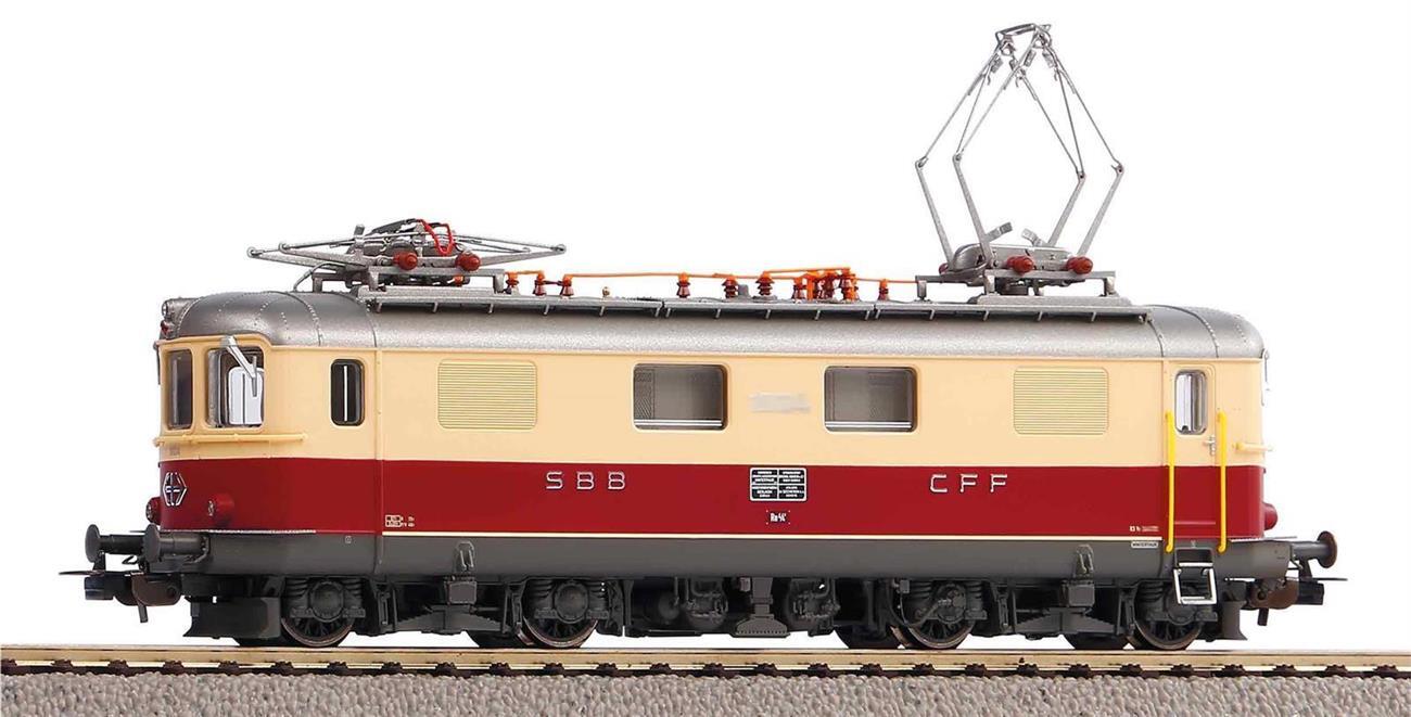 Piko 96891 ~Elektrolokomotive - Sound Version Re 4/4 I 10033 TEE