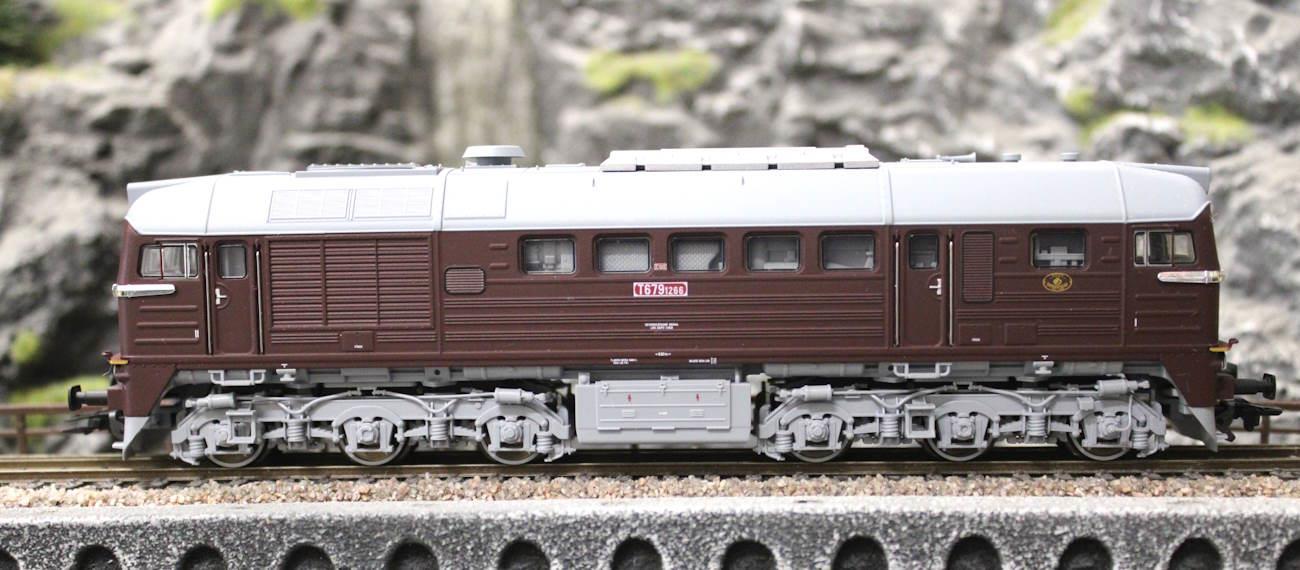Trix T25202 Diesellokomotive T 679.1266 CSD - Sound Version
