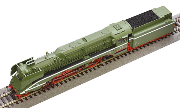 Roco 7110006 Schnellfahr-Dampflok 18 201 Kohle DR  -Sound Version