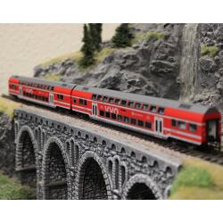 Tillig 01093 Reisezugwagenset „S-Bahn Dresden“ der DB AG