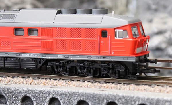 Tillig 05771 Diesellokomotive BR 241 „Railion DB Logistics“ der DB AG