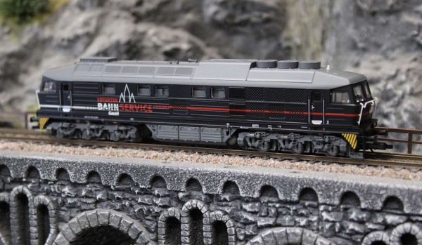 Tillig 05773 Diesellokomotive 241 353-2 der Erfurter Bahnservice GmbH (EBS)