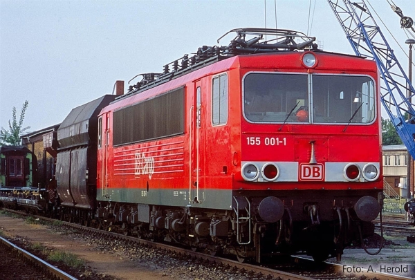 Tillig 04330 Elektrolokomotive 155 001-1 der DB Cargo